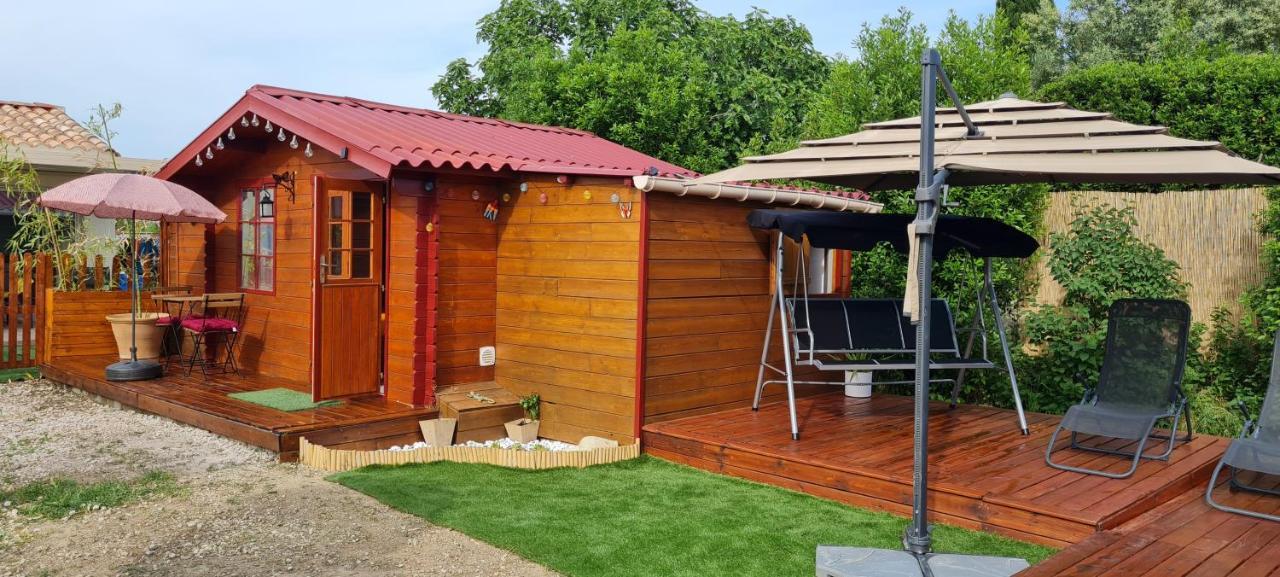 Le Chalet Des Dany Saint-Mamert-du-Gard ภายนอก รูปภาพ