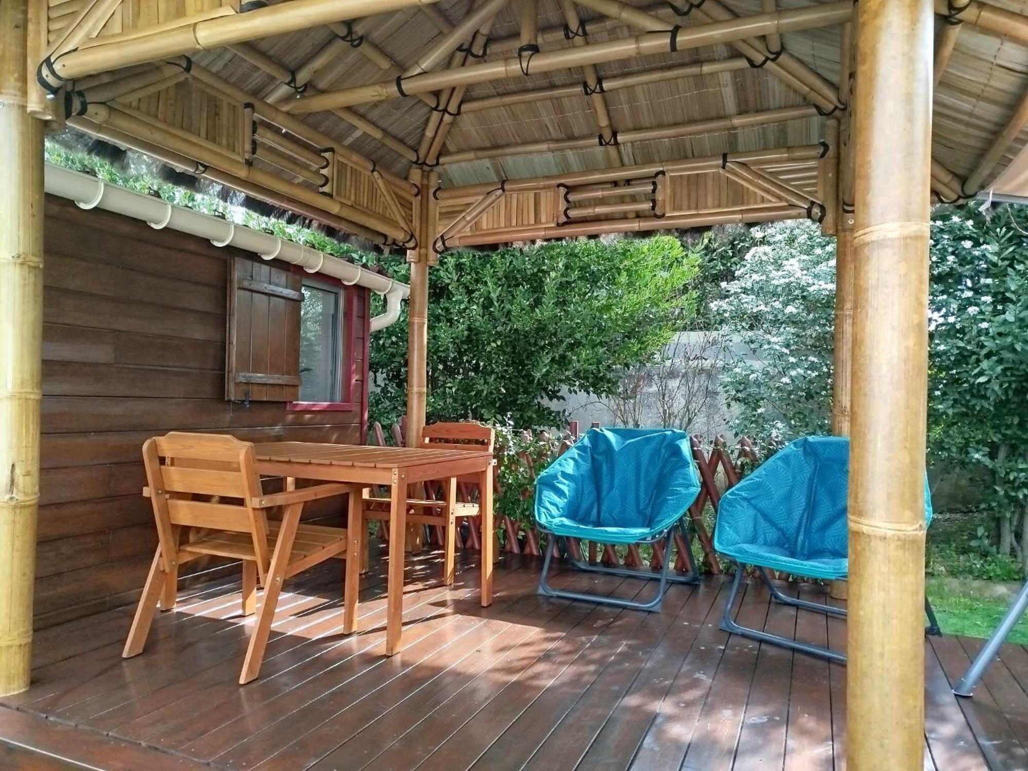 Le Chalet Des Dany Saint-Mamert-du-Gard ภายนอก รูปภาพ